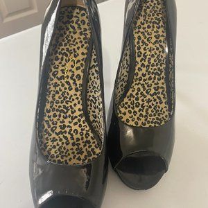 Jessica Simpson black patent peep toe retro heels